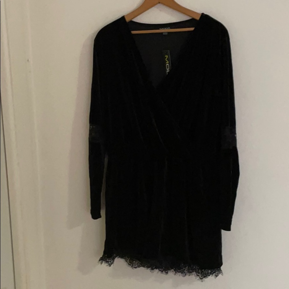 Moda black velvet romper black lace trim